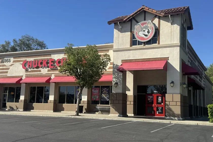 Chuck E. Cheese