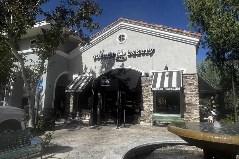 Corner Bakery Cafe