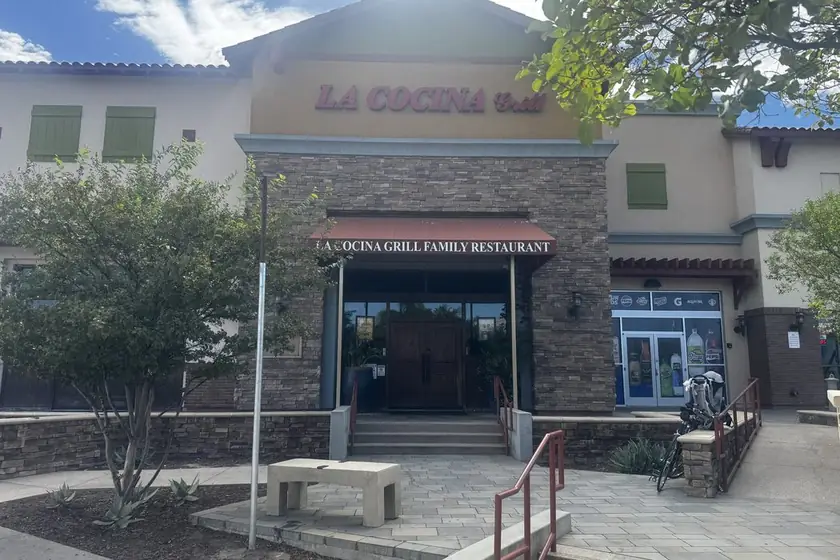 La Cocina Bar & Grill