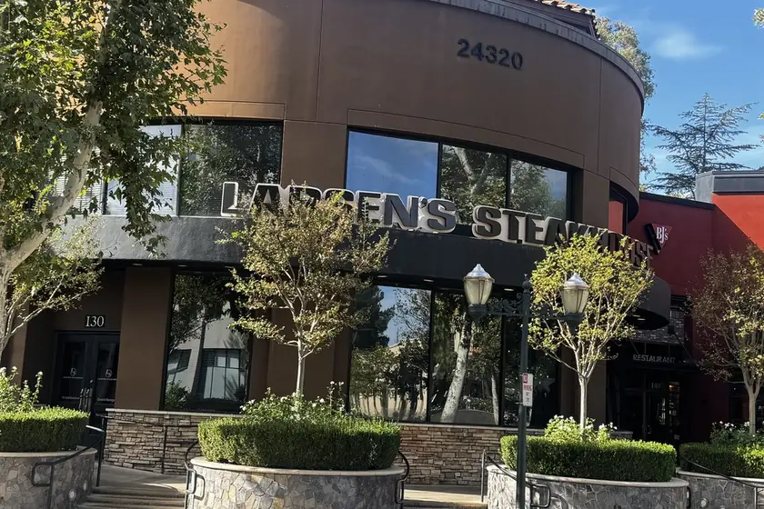 Larsen's Steakhouse