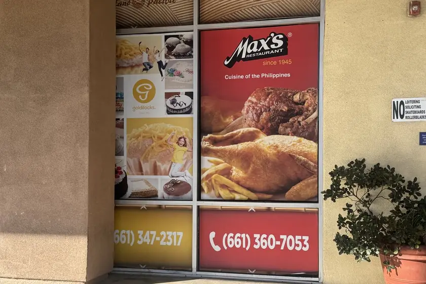 Max's TO GO, Sta. Clarita