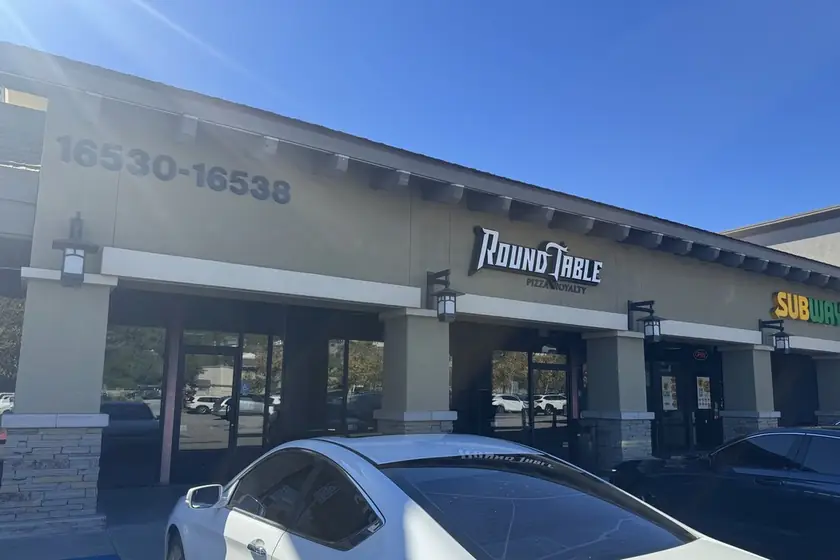 Round Table Pizza