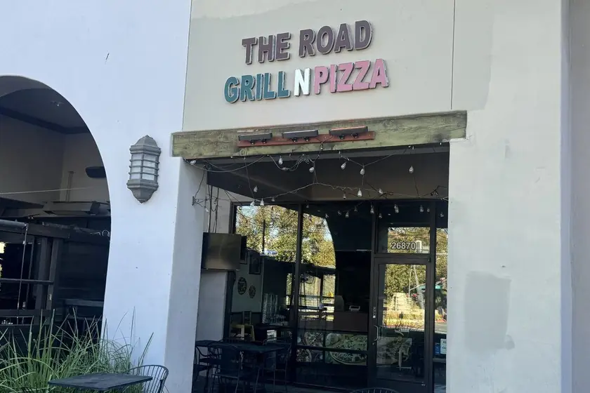 The Road Grill and Pizza
