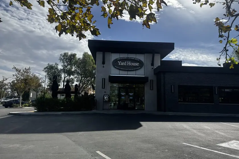 Yard House